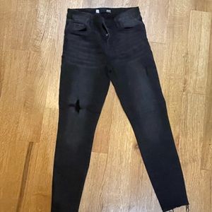 Kut from the Kloth black denim sz 6